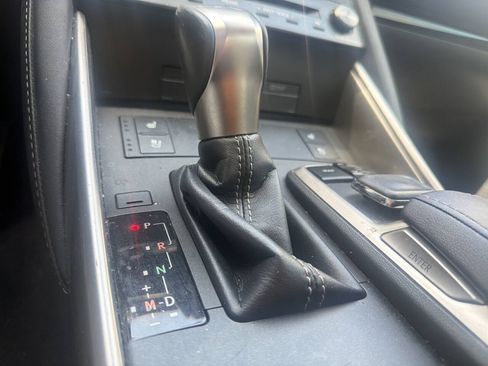 Used 2018 Lexus IS 300 AWD w/ Comfort Package image 22