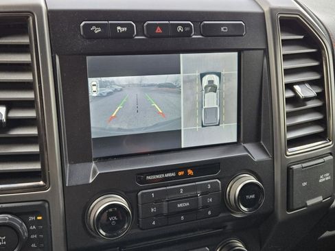 Used 2017 Ford F150 Raptor w/ Equipment Group 802A Luxury image 25