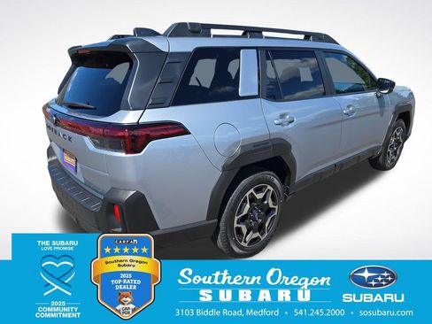 New 2026 Subaru Outback Touring AWD/4WD image 7