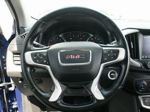 Used 2023 GMC Terrain SLT FWD image 16