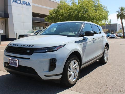 Used 2024 Land Rover Range Rover Evoque S AWD/4WD image 12