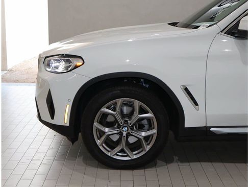 Used 2024 BMW X3 xDrive30i w/ Convenience Package w/ZPA AWD/4WD image 4