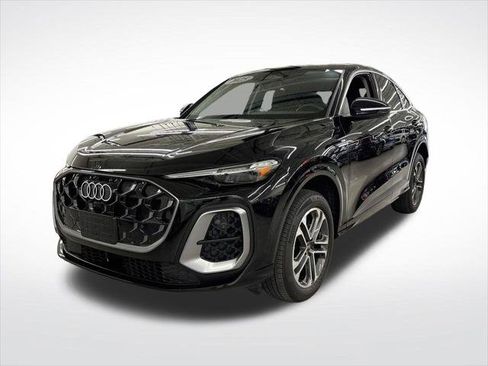 Certified 2025 Audi Q5 Premium Plus w/ Premium Plus AWD/4WD image 1