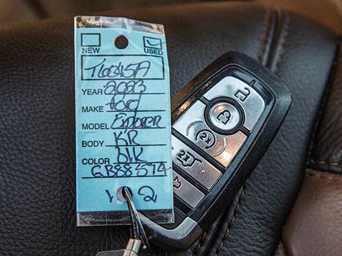 Used 2023 Ford Explorer King Ranch w/ Technology Package image 29