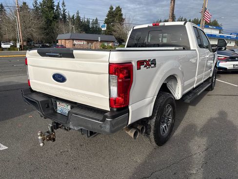Used 2019 Ford F350 Lariat w/ Lariat Value Package image 7