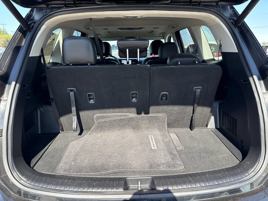 Used 2025 Kia Telluride S AWD/4WD image 23