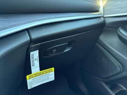 New 2026 Jeep Grand Cherokee Altitude image 33