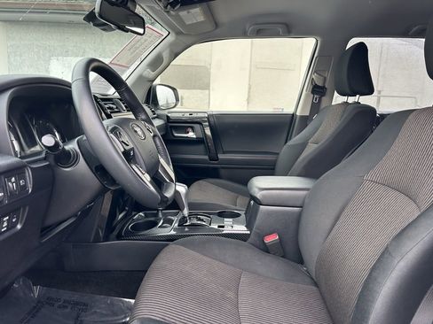 Certified 2024 Toyota 4Runner TRD Off-Road image 10