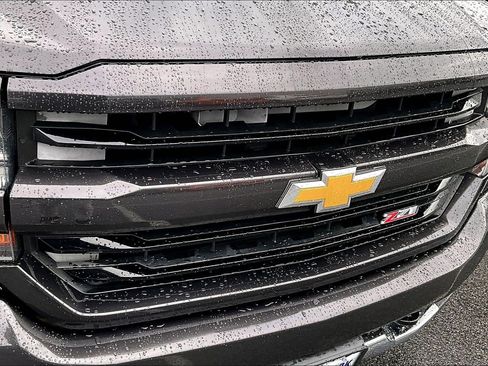 Used 2016 Chevrolet Silverado 1500 LT w/ All Star Edition image 32