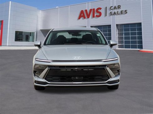 Used 2025 Hyundai Sonata SEL image 2