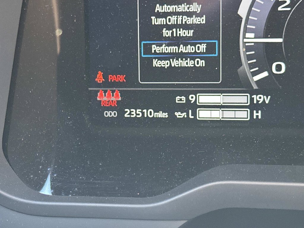 Used 2024 Toyota Tundra Limited AWD/4WD image 21