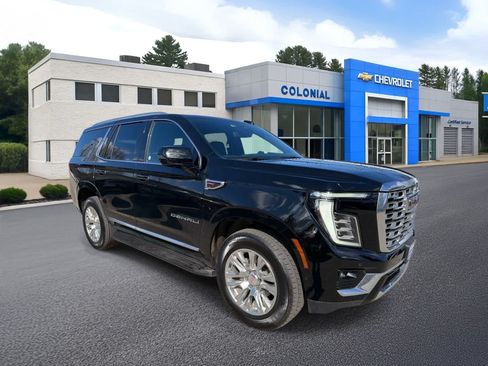 Used 2025 GMC Yukon Denali AWD/4WD image 4