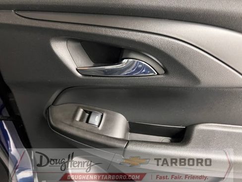 Used 2023 Chevrolet TrailBlazer LT FWD image 36