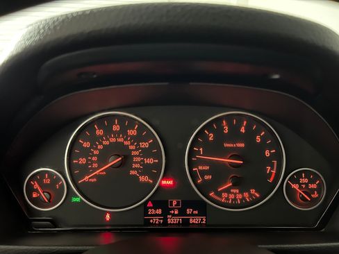 Used 2018 BMW 320i xDrive Sedan image 19