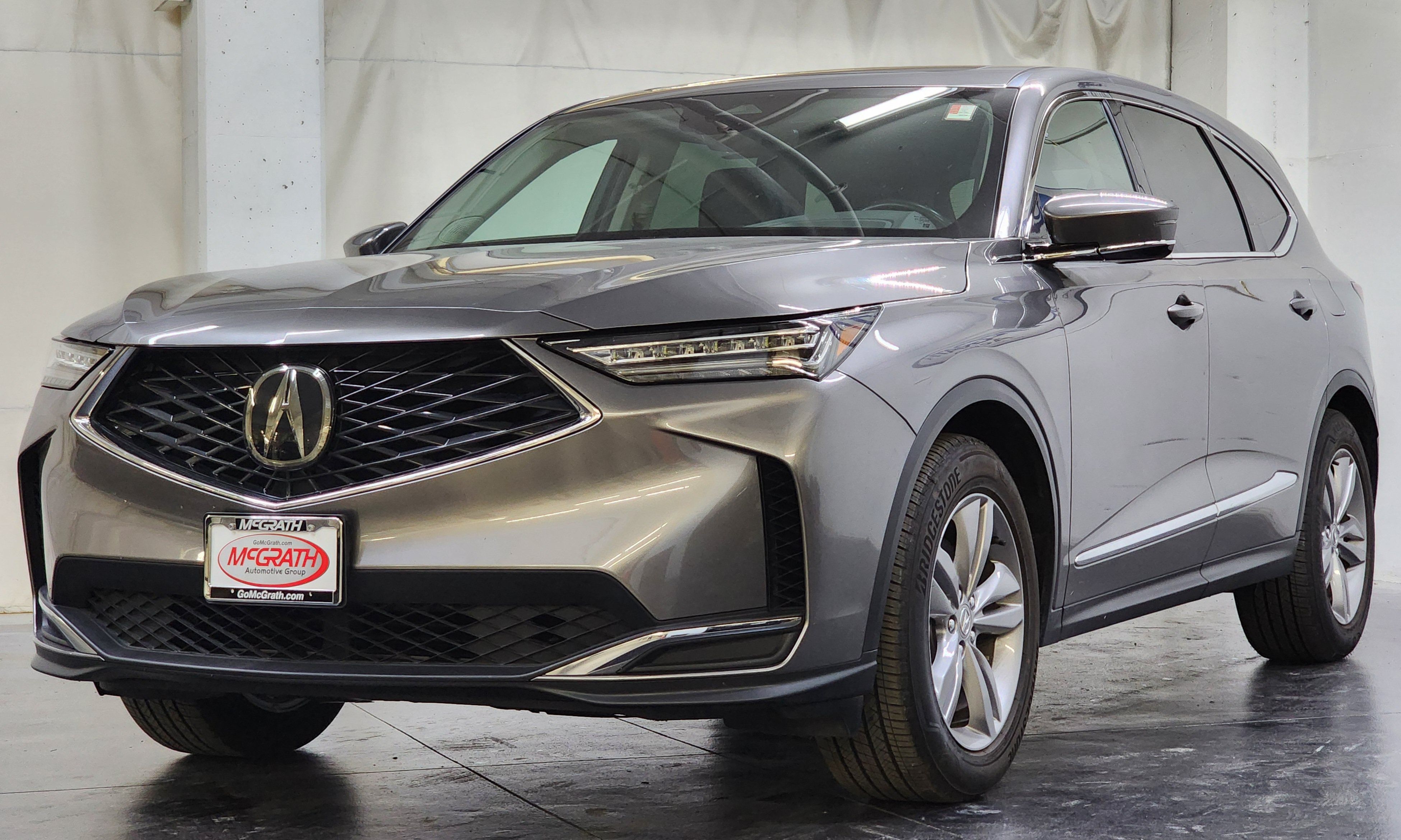 Used 2025 Acura MDX SH-AWD image 12