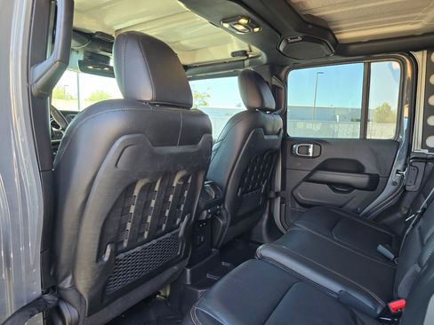 Used 2023 Jeep Wrangler Unlimited Rubicon 392 w/ Xtreme Recon 35" Tire Package AWD/4WD image 11