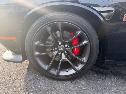 Used 2021 Dodge Challenger R/T Scat Pack w/ Plus Package image 23