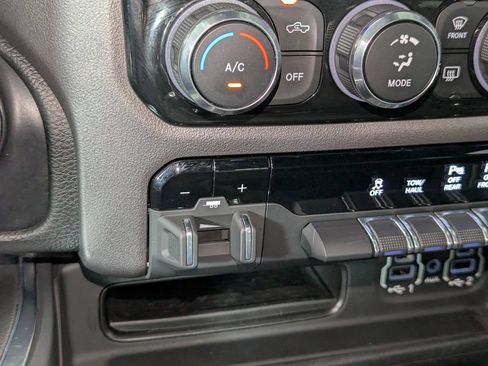 Used 2021 RAM 1500 Laramie AWD/4WD image 29
