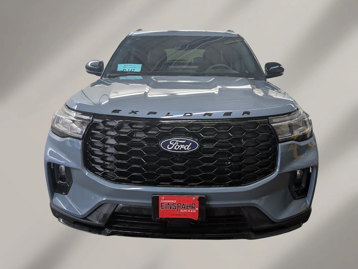 New 2027 Ford Explorer ST-Line AWD/4WD image 2