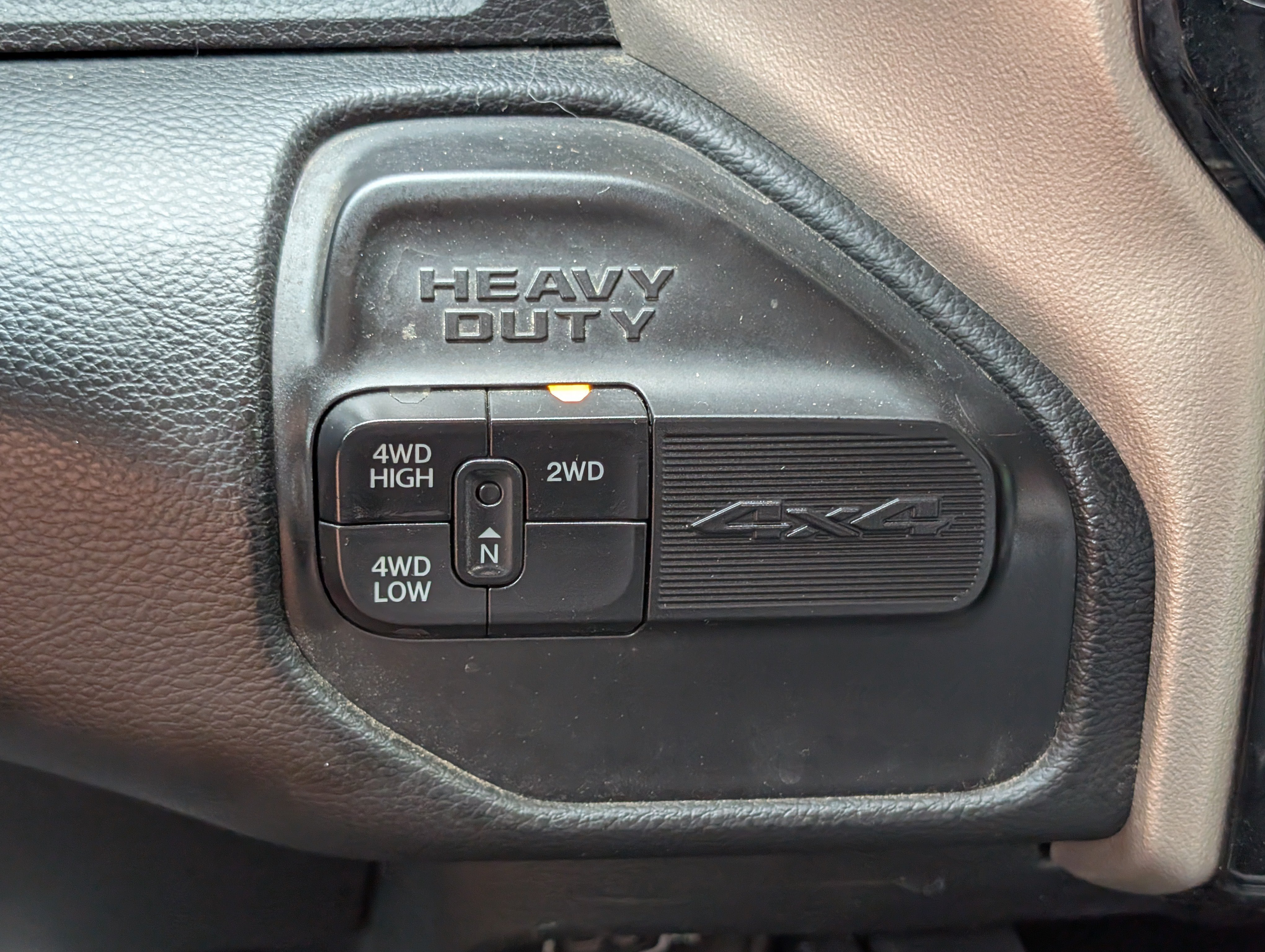 Used 2019 RAM 2500 Laramie AWD/4WD image 26