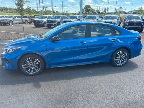 Used 2022 Kia Forte GT-Line w/ GT-Line Premium Package FWD image 4