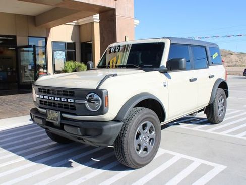 Used 2025 Ford Bronco Big Bend image 3