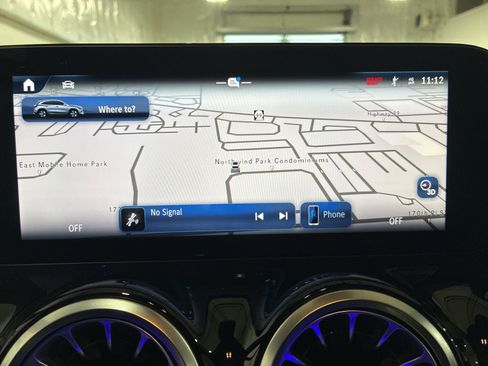 Used 2025 Mercedes-Benz GLA 250 4MATIC image 15