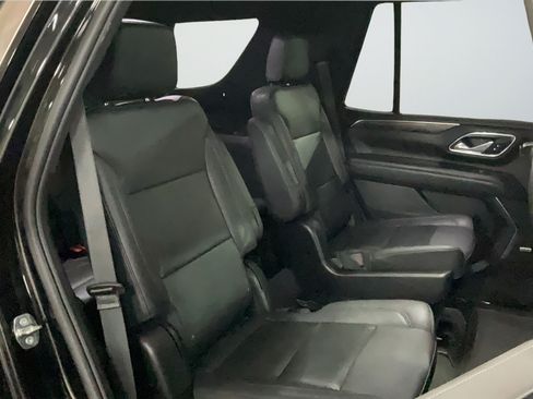 Used 2023 Chevrolet Tahoe LT w/ Luxury Package RWD image 21