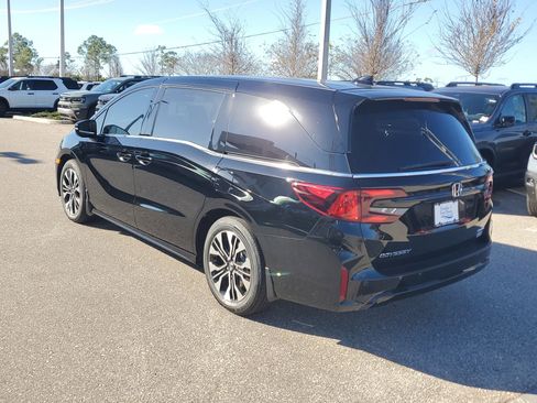New 2026 Honda Odyssey Elite image 4