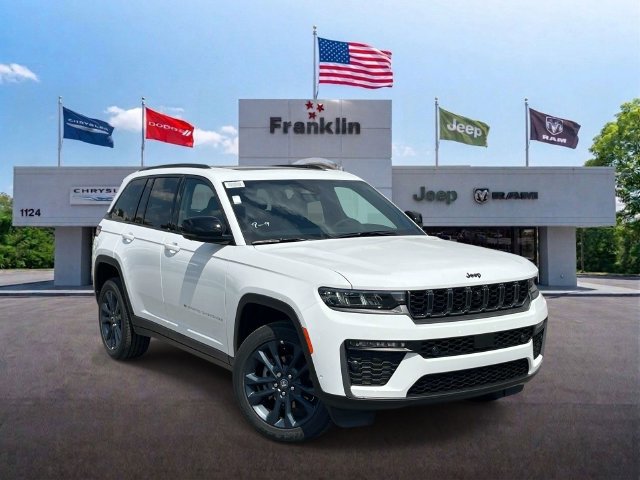 New 2026 Jeep Grand Cherokee Limited AWD/4WD image 1