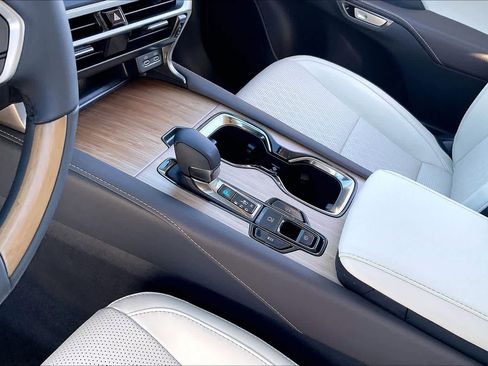 Used 2025 Lexus RX 350 Premium Plus image 13