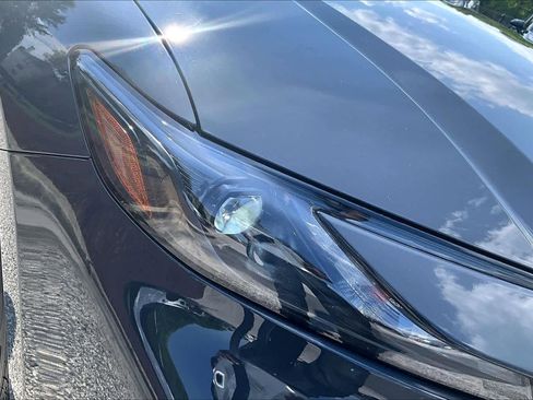 Used 2025 Toyota Camry SE FWD image 27