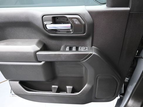 Used 2022 Chevrolet Silverado 1500 Custom Trail Boss image 21