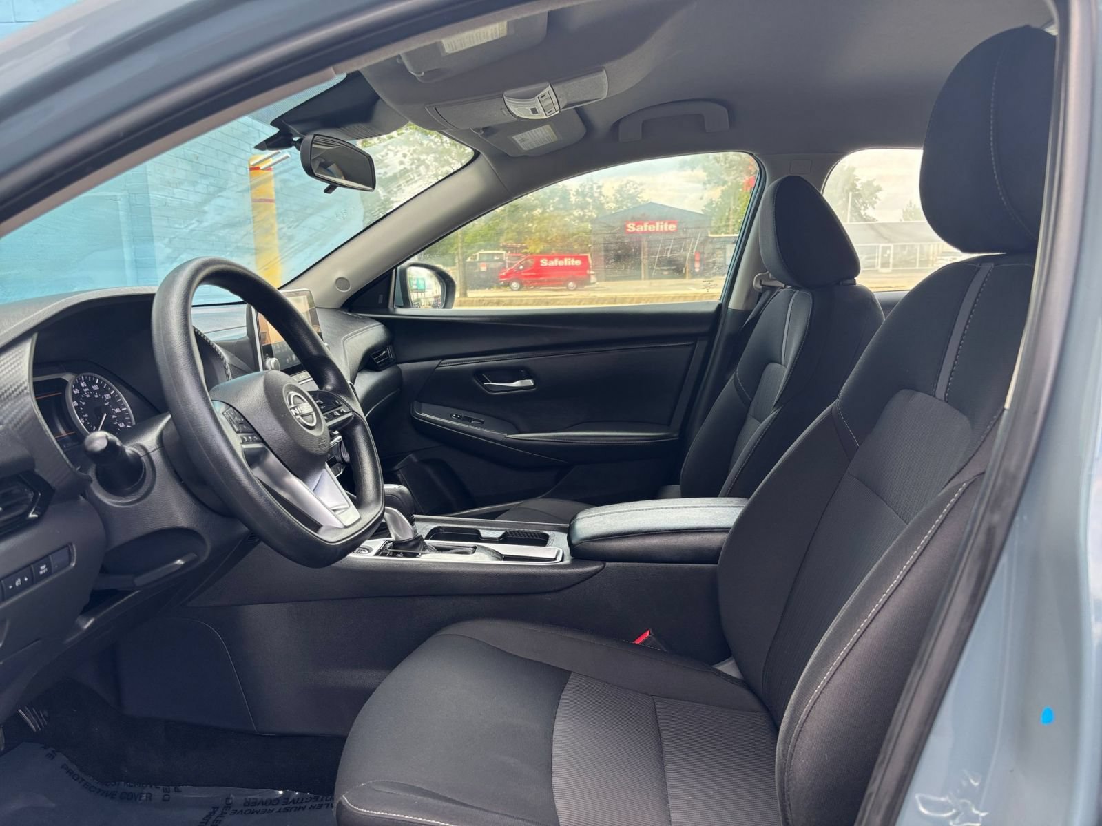 Used 2024 Nissan Sentra SV FWD image 21