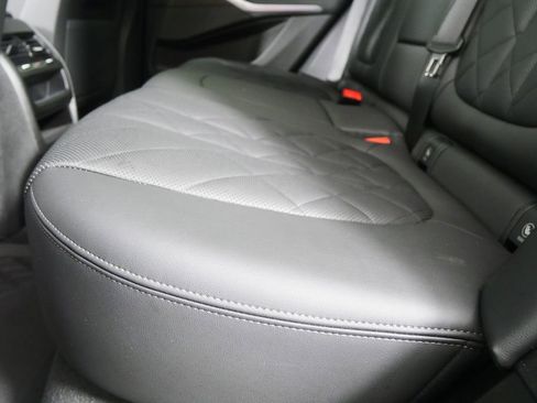 Certified 2025 BMW X5 sDrive40i w/ Premium Package image 15