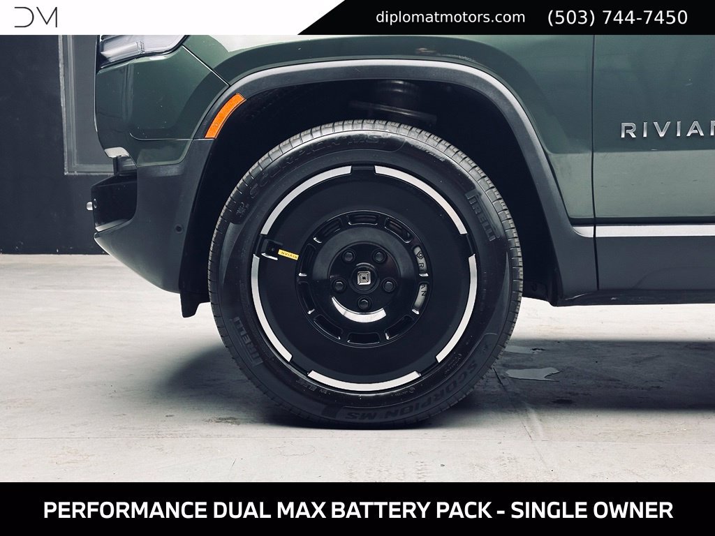 Used 2025 Rivian R1S Adventure Dual AWD/4WD image 42