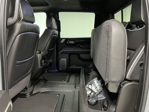 Used 2024 GMC Sierra 2500 AT4X AWD/4WD image 49