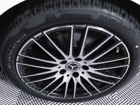 Certified 2025 Mercedes-Benz C 300 4MATIC Sedan image 7