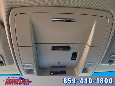 Used 2018 Chevrolet Silverado 1500 LTZ Z71 image 29