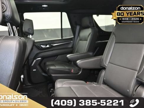 Used 2022 GMC Yukon Denali RWD image 12