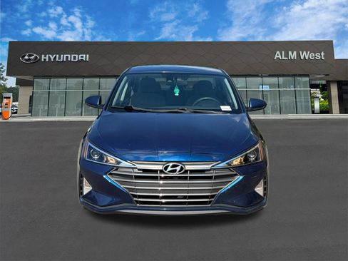 Used 2019 Hyundai Elantra SEL FWD image 2