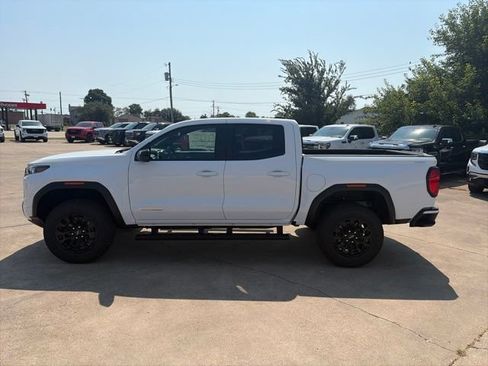 New 2026 GMC Canyon Elevation AWD/4WD image 3
