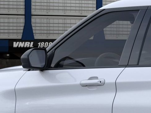 New 2026 Ford Explorer Active RWD image 20