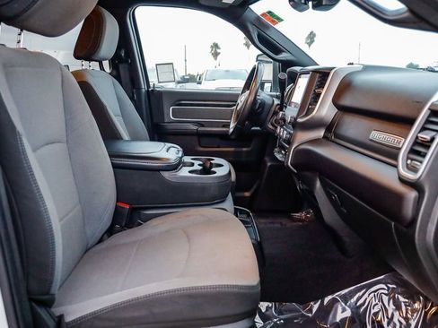 Used 2023 RAM 2500 Big Horn w/ Level 1 Equipment Group image 17