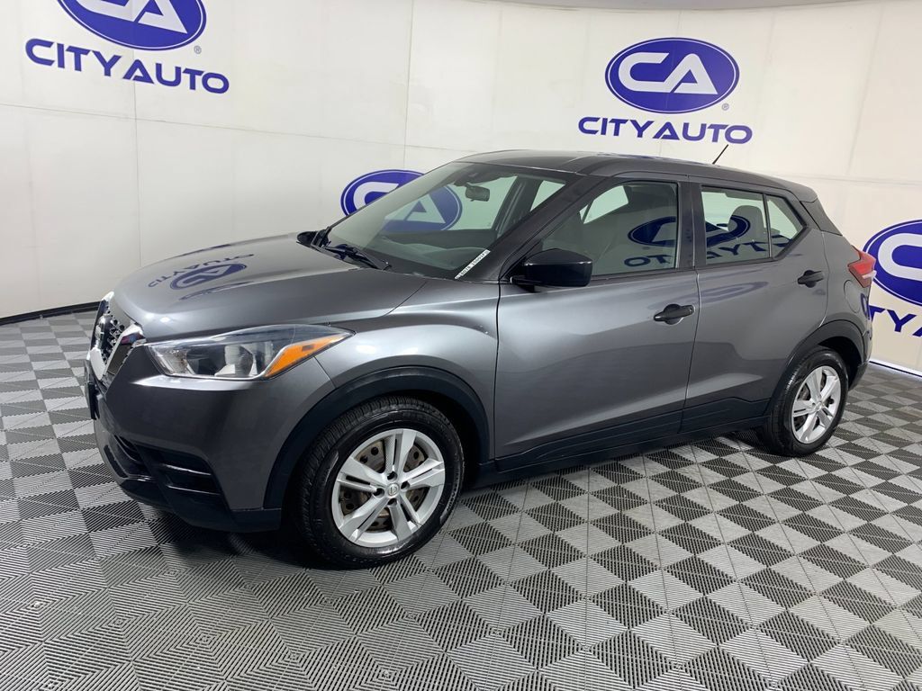 Used 2020 Nissan Kicks S FWD image 7