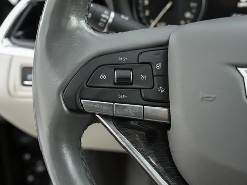 Used 2020 Cadillac XT6 Premium Luxury image 17