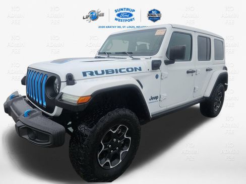 Used 2023 Jeep Wrangler Unlimited Rubicon 4xe w/ Cold Weather Group AWD/4WD image 13