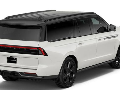 New 2026 Lincoln Navigator L Black Label AWD/4WD image 26