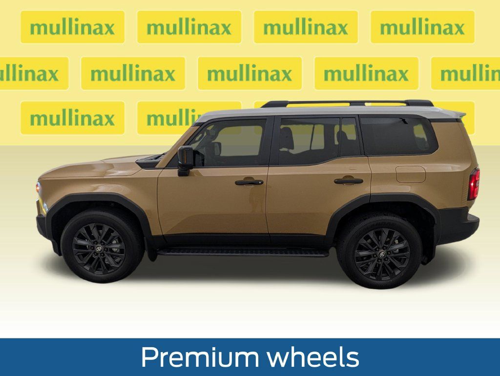 Used 2026 Toyota Land Cruiser w/ Premium Package AWD/4WD image 11