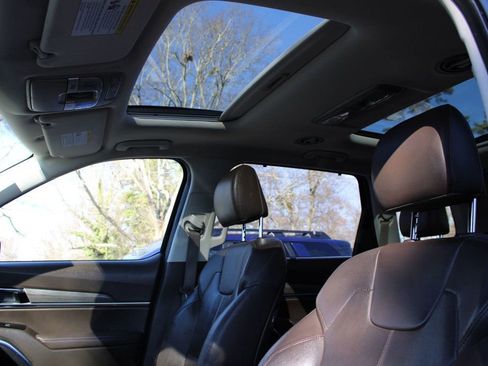 Used 2021 Kia Telluride SX image 46